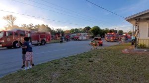 Реальное видео с пожара в США. Как работают американские пожарные.