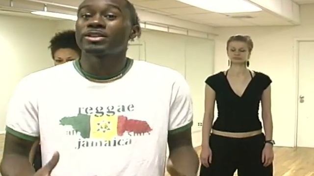 How to Dance to Reggae Dancehall : How to Do the Bogle in Reggae Dancehall смотреть онлайн