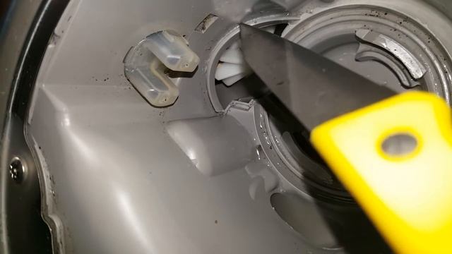 Bosch / Siemens Spülmaschine Fehlermeldung E24 / E 25 Haushaltsgummi eingeklemmt смотреть онлайн