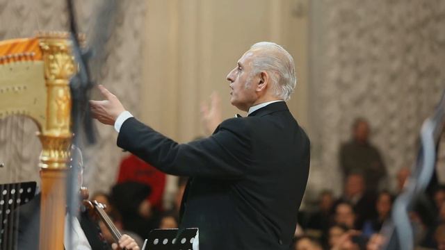 «Жизнь, словно море, бушует кругом» Маэстро Евгений Гончаренко. Крещенские Вечера 2020 смотреть онлайн