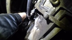 замена масла в двигателе RENAULT LOGAN , SANDERO 1,6  16 кл