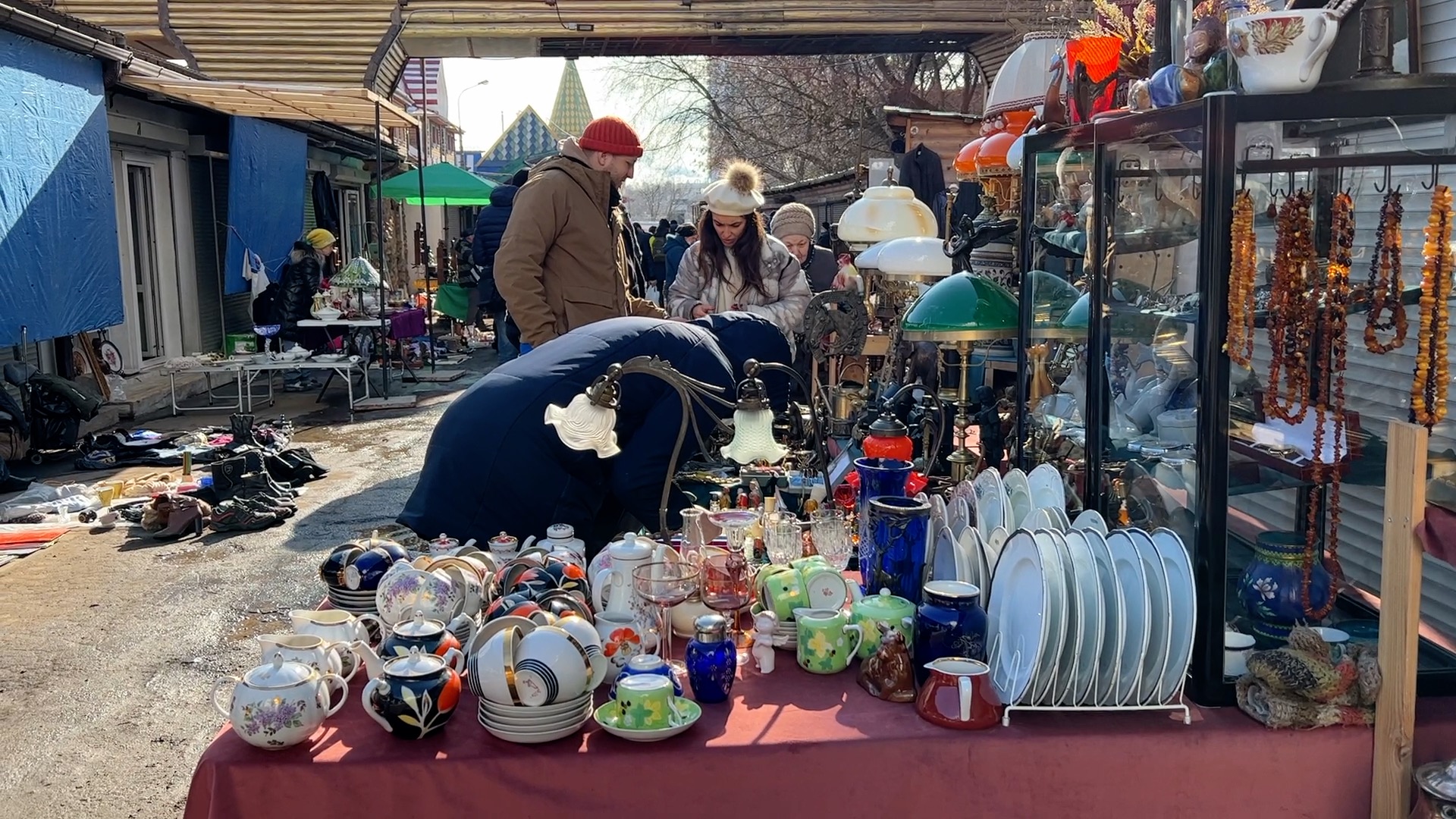 ★МОСКОВСКАЯ БАРАХОЛКА★ ПОКА НЕ ПОНИМАЮ В КАКОЙ ТОВАР ВЛОЖИТЬ ₽УБЛИ.mp4 смотреть онлайн