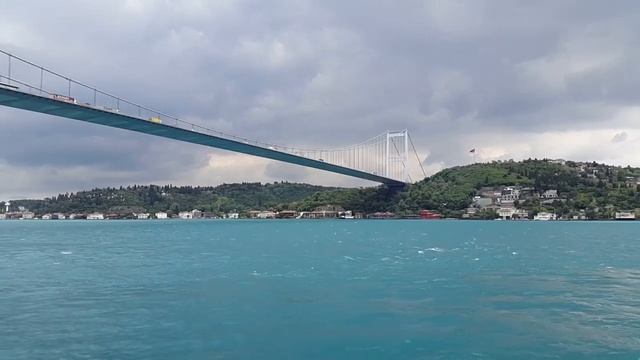 Стамбул, мост через Босфор смотреть онлайн