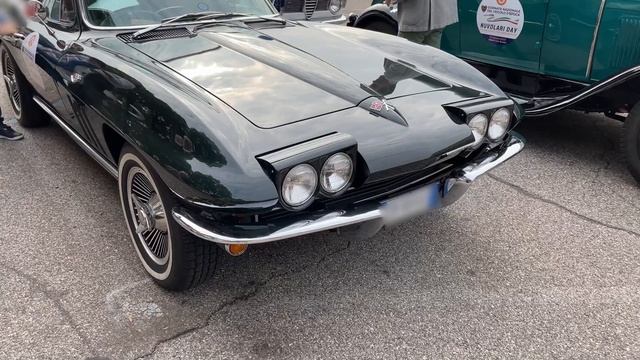 Chevrolet Corvette Stingray C2 1967 смотреть онлайн