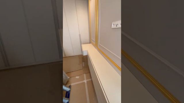 Данный проект разработан и выполнен для спальни, состоит тумбы под телевизор - шкафа. #мебельмоскв смотреть онлайн