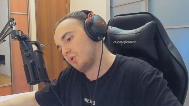 ИГРАЮ С ЧИТЕРСКИМ ПРИЦЕЛОМ M0NESY В CS:GO смотреть онлайн