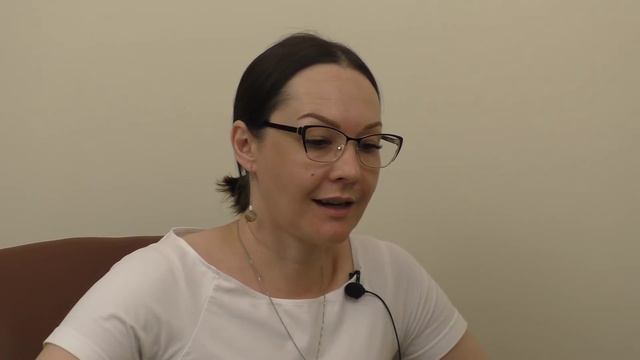 Помощь и поддержка, о которых мы не можем попросить близких смотреть онлайн