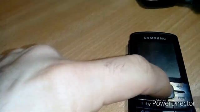 Пополнение коллекции, подарили внешний динамик для Samsung смотреть онлайн