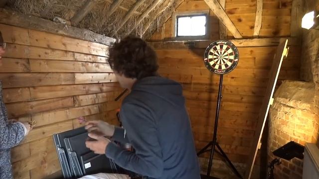 3 Bullseyes In Darts - 1 Week Challenge - Part 2 смотреть онлайн