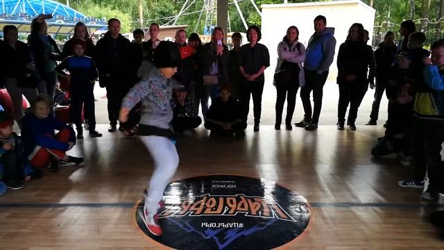D-key vs Тень | Kids | 1\8 смотреть онлайн