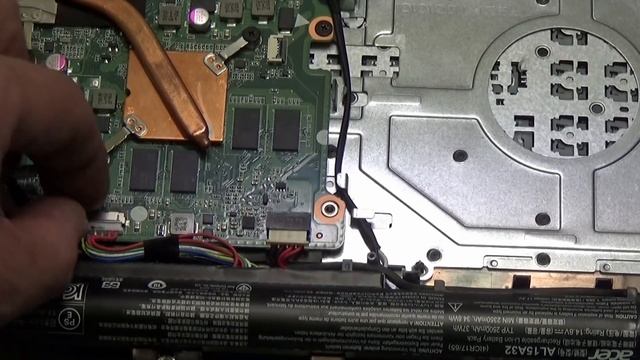 Ноутбук не подает признаков жизни Acer Aspire E1 532G смотреть онлайн