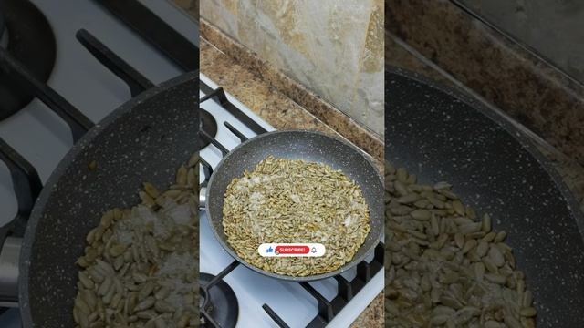 Козинак из семечек ? просто и вкусно! Всего 3 ингридиента! ? смотреть онлайн