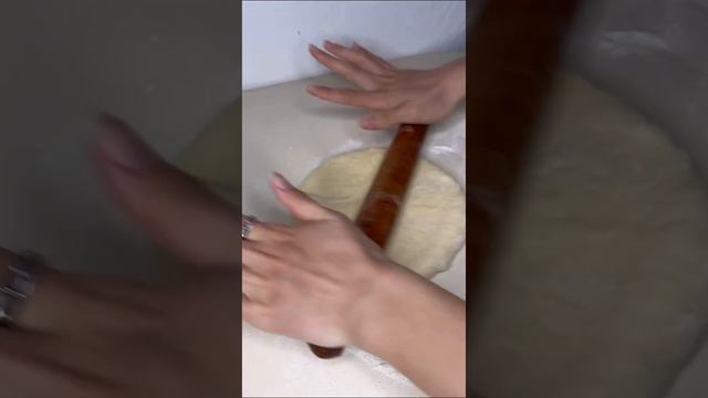 Пирог с нутеллой.Очень простой и быстрый ❤️? смотреть онлайн