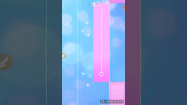Это я играю в "плитки фортепиано" смотреть онлайн