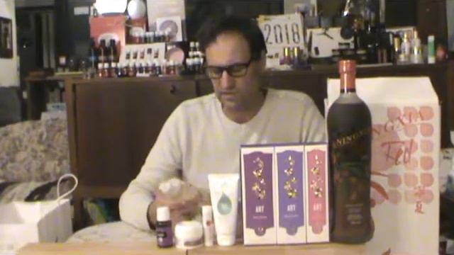 What's in the Young Living Box? Sept 2019 Healthy Homes pt 1 смотреть онлайн