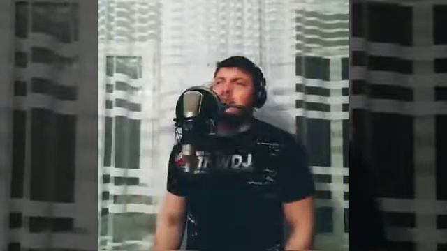 Круто поет смотреть онлайн
