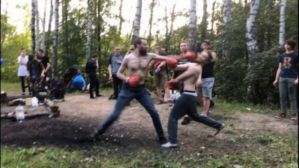 Дерьмокормилец доминирует над Храбровым