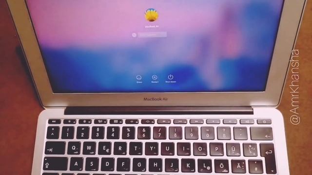 MacBook Air Screen Flickering | اصلاح مشاكل الشاشه و الوميض في اجهزة ابل ماكنتوش