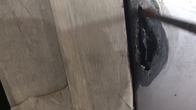 Чери Амулет. Китайский парень. Удаление коррозии в низах дверей. смотреть онлайн