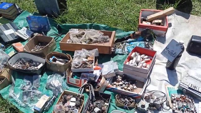 Чего только нет! Радиорынок в Терновской, Что продавали летом на радиобарахолке? Радиорынок смотреть онлайн