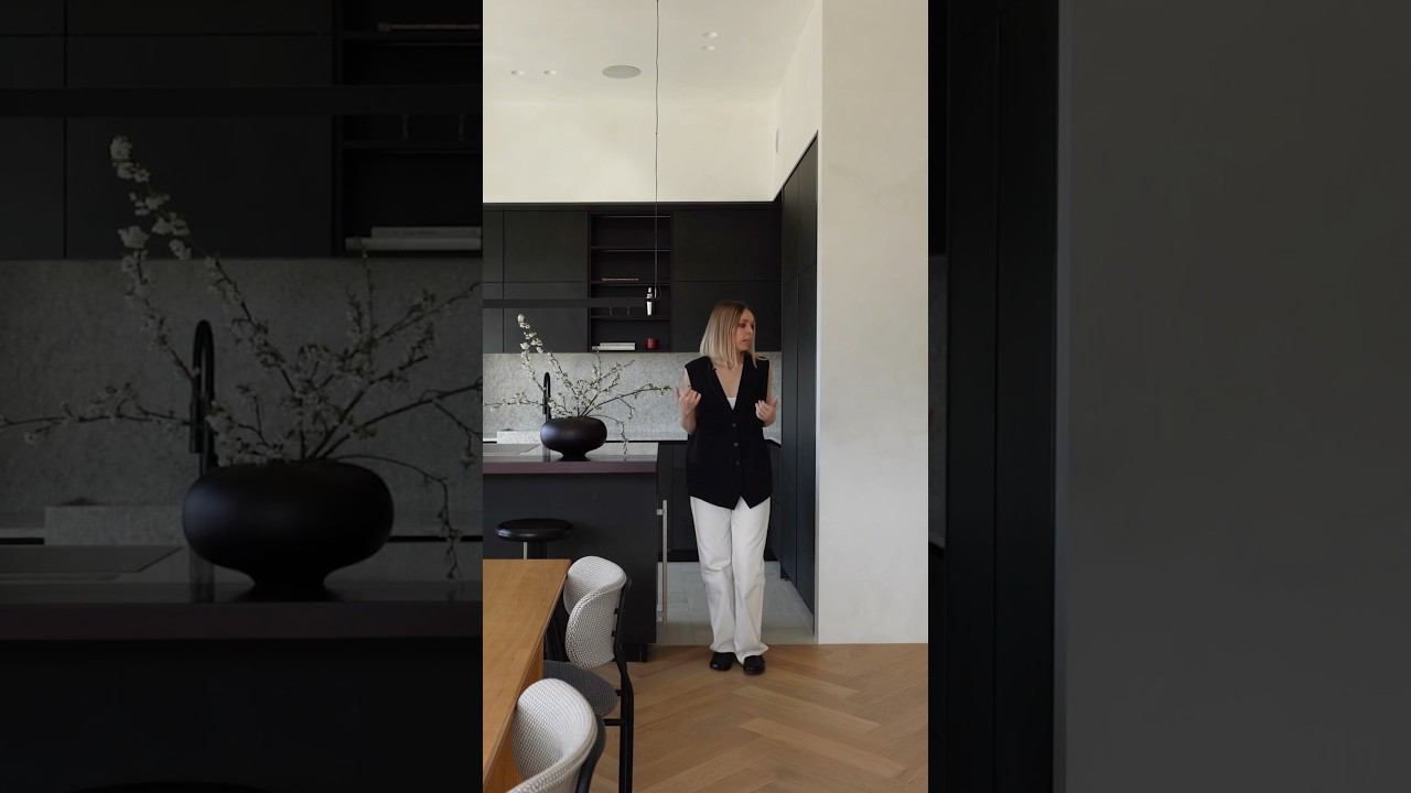 Как правильно стыковать напольные покрытия. Сохраняйте #zrobimarchitects смотреть онлайн