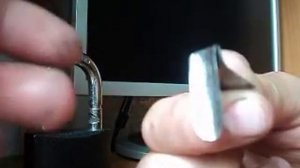 как открыть замок APECS