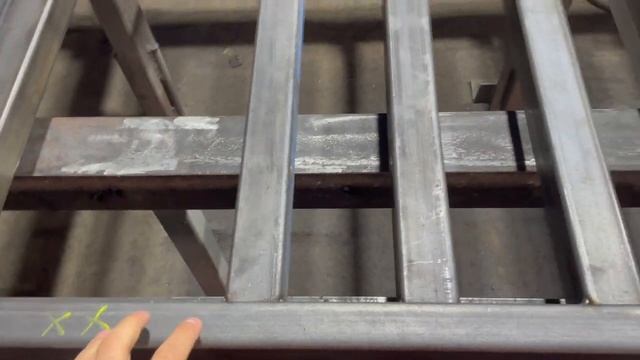 Бескаркасный бункер для опилок смотреть онлайн