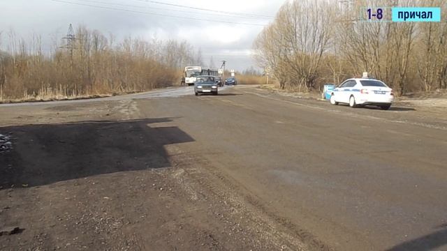 Первый автобус № 207 выезжает с остановки Красноармейской площади. смотреть онлайн