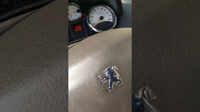 fallo interesante de Peugeot 207 mod. 2010 смотреть онлайн