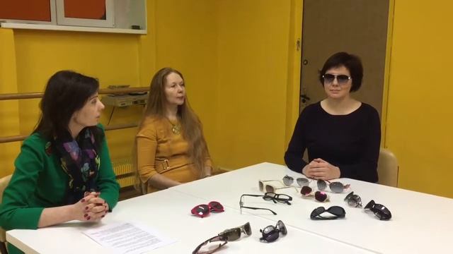 Имидж-студия. Семинар по подбору формы и цвета для оправы солнечных и корректирующих зрение очков. смотреть онлайн