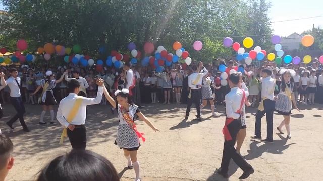 Последний звонок Володарская СОШ №2 смотреть онлайн
