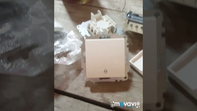 Проходные и перекрёстные переключатели,в том числе двухклавишные ABB Cosmo. смотреть онлайн