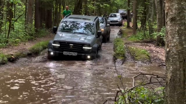 ЗАРУБА В ГРЯЗИ! Автомобиль TANK 300 обзор против DUSTER и MITSUBISHI PAJERO SPORT | Tank 300 Offroa