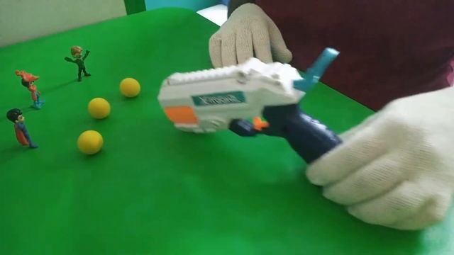 Shoot X Gun смотреть онлайн