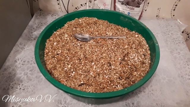 Мягкий корм для птиц. Новый замес. смотреть онлайн