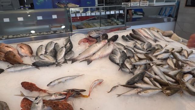 Морепродукты в Греции / Как недорого поесть свежей рыбы? смотреть онлайн