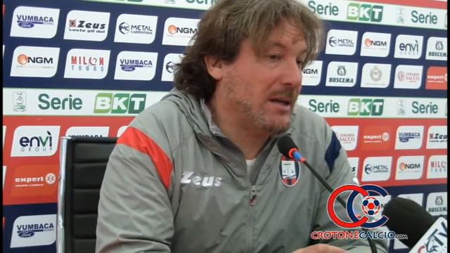 Conferenza stampa di Stroppa prima Crotone Perugia смотреть онлайн