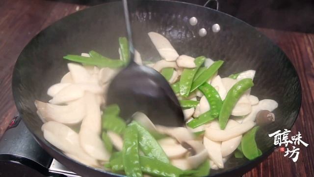 Fried Pleurotus Eryngii and Snow Peas | Chinese Food Easy Recipes смотреть онлайн