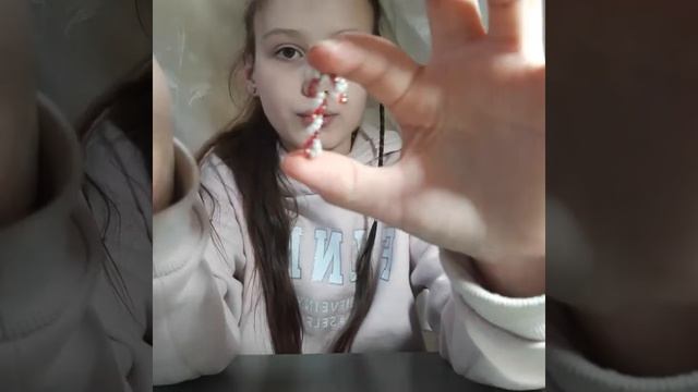 плетем из бисера новогоднюю трость???#AlisaG. buser# Новый год???# смотреть онлайн
