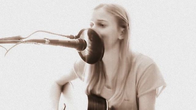 lana del rey ↠ video games (cover) смотреть онлайн