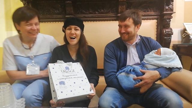 Отзыв о родах в Роддоме на Фурштатской смотреть онлайн