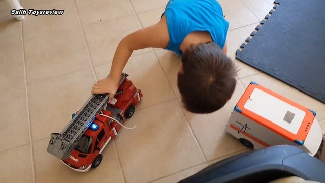 bruder toys 2019 ve Oyuncak Ambulans Bruder Mercedes Benz Sprinter Ambulans , bruder toys смотреть онлайн