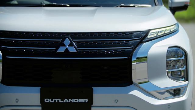 2022 Mitsubishi Outlander PHEV Highlights смотреть онлайн