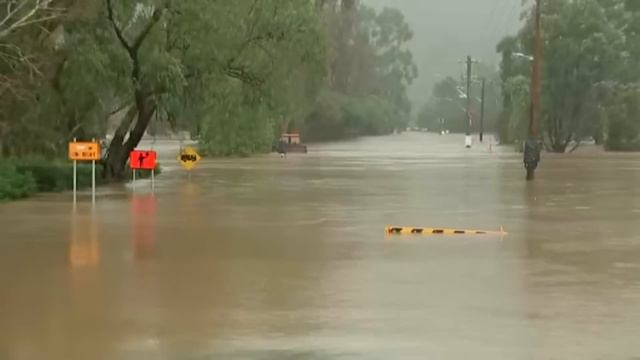 Австралия Сидней под водой. Наводнение в Сиднее. смотреть онлайн