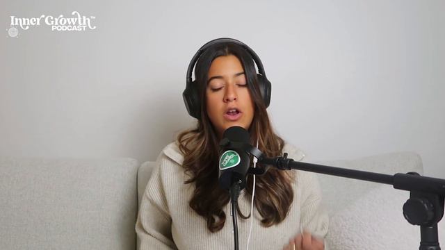 Why Do We Mourn Our Teenage Bodies? смотреть онлайн