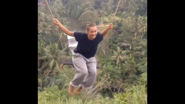 Her name is Nika. Veronika. смотреть онлайн