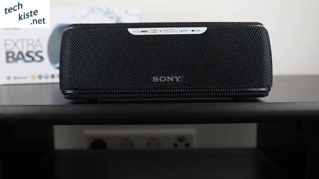 Sony XB21 vs Sony XB31 смотреть онлайн