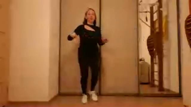 Бачата Lady Style. Галина Базуновская. 09.02.2022 смотреть онлайн