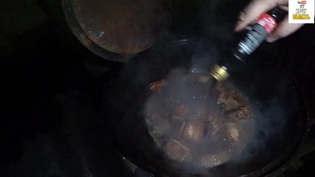 КАК ПРАВИЛЬНО ВСТРЕТИТЬ НОВЫЙ ГОД! МЯСНОЙ ПИРОГ / ФАРШИРОВАННЫЕ ГРИБЫ / СВИНЫЕ РЕБРА В КАЗАНЕ смотреть онлайн