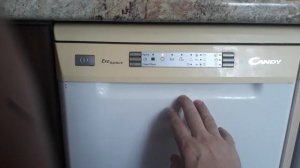 Посудомоечная машина Candy CDP 4609 мигает индикатор Eco и не моет посуду. В чем может быть причина